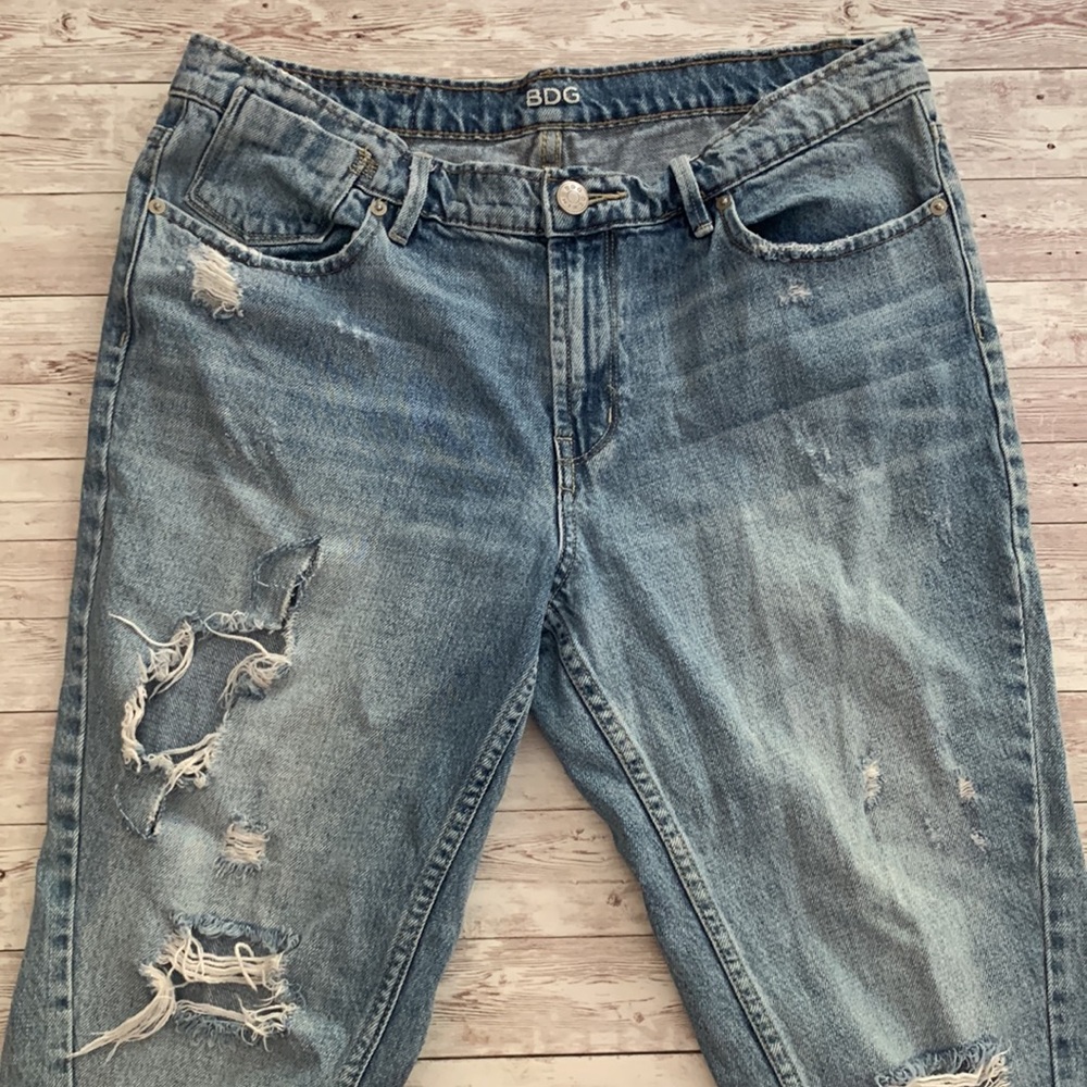 BDG Medium Wash Distressed High Rise Slim Boyfriend Jeans - Picture 4 of 13